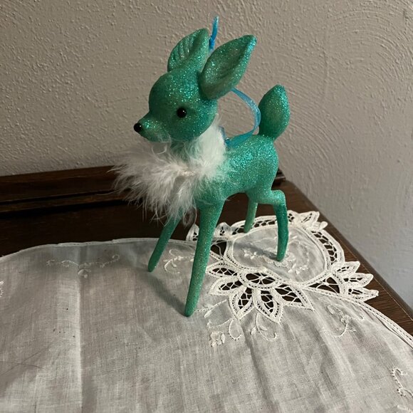 Glitter Reindeer - Picture 1 of 4